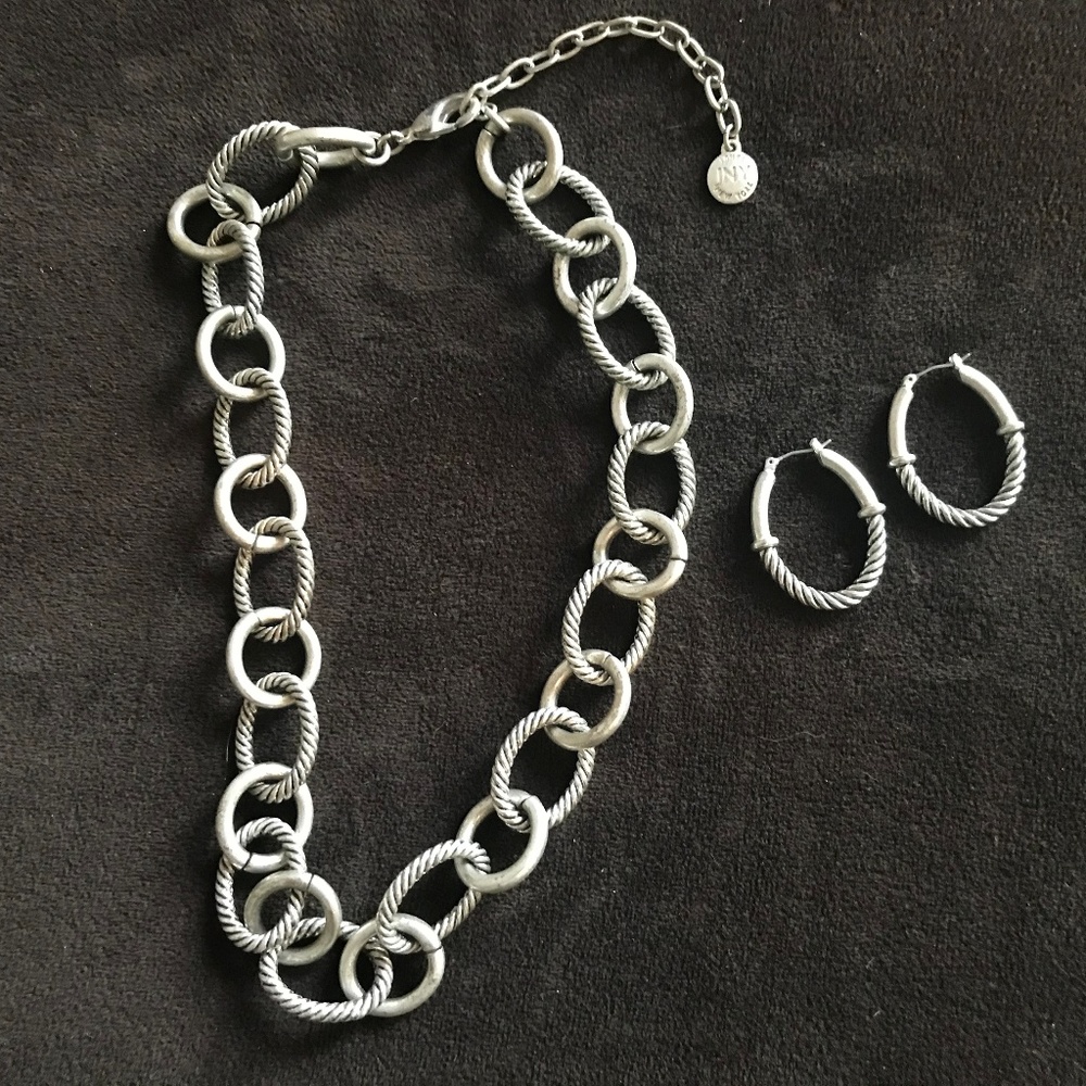 Jones NY Necklace & Earrings